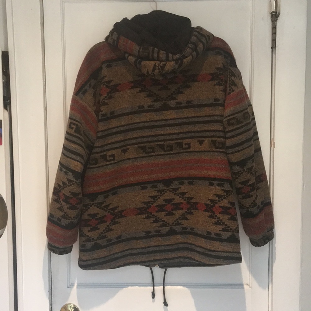 Aztec Jacket - Picture 3 of 4